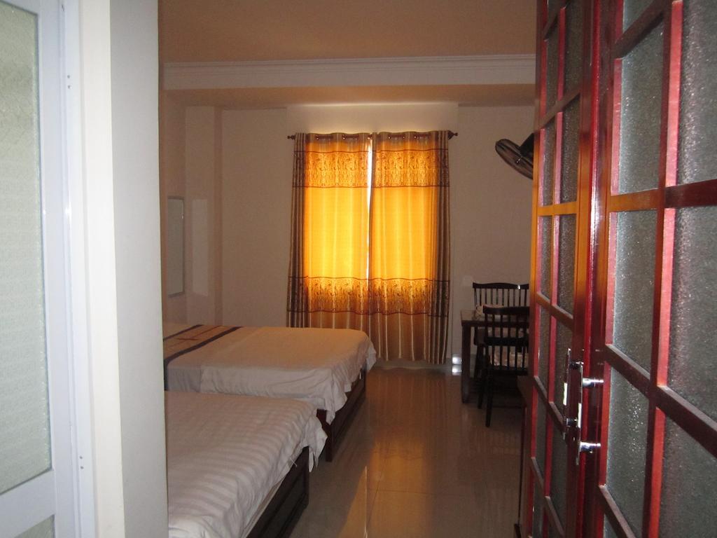 Nhiet Doi Hotel Tuy Hoa Habitación foto